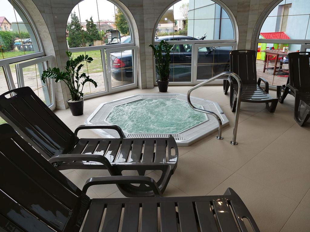 Pensjonat SPA u Tomasza Niechorze Bagian luar foto